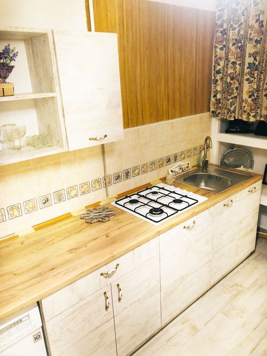 Жд, Політех 2 кім, балкон, 10 хв центр . Мельника СК Leoland,,