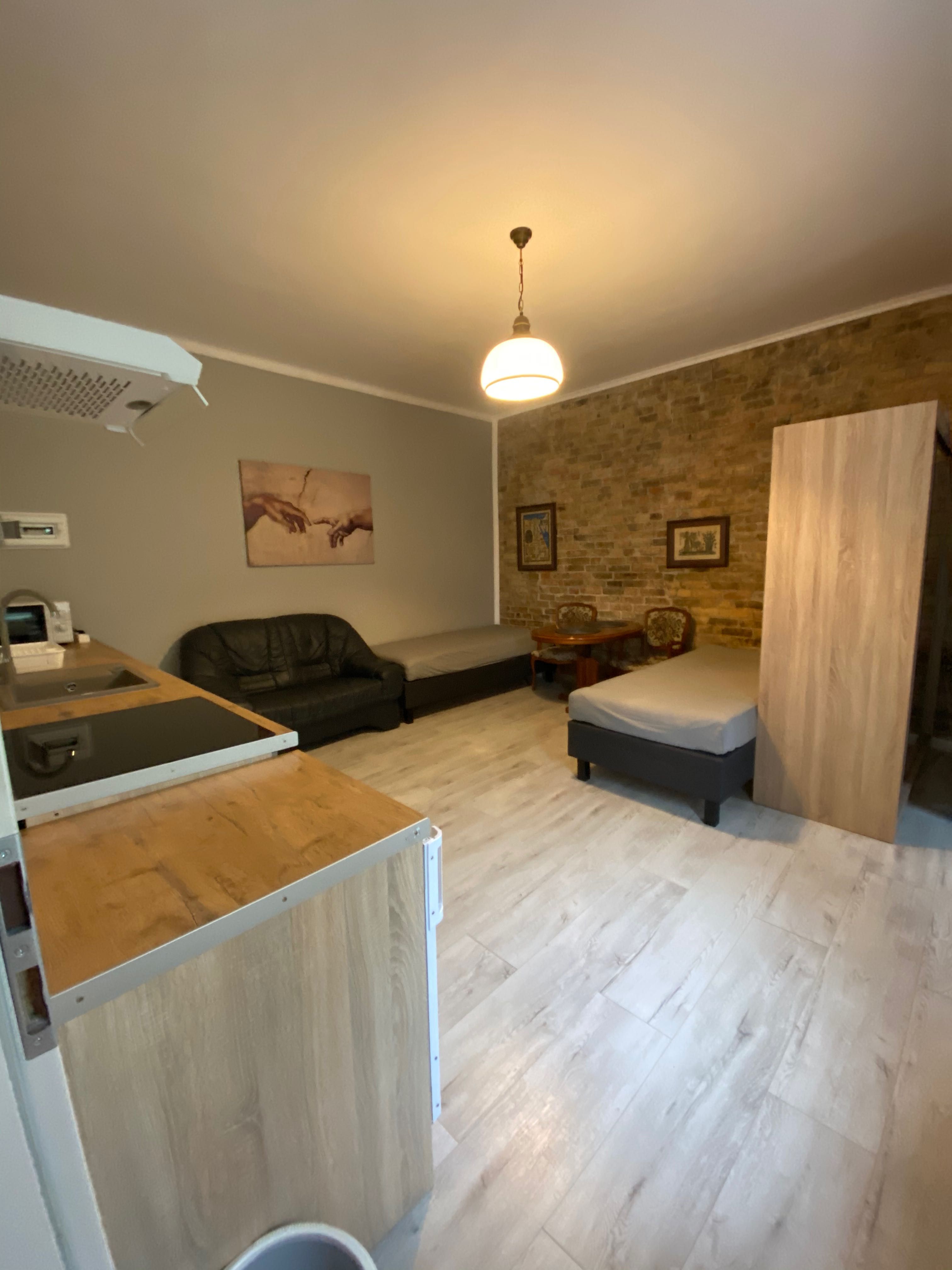 Wynajmę apartament dla 2-7 osób dla firm pracowników i fizyczne osoby