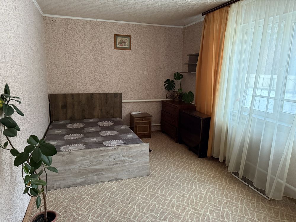 Здається кімната