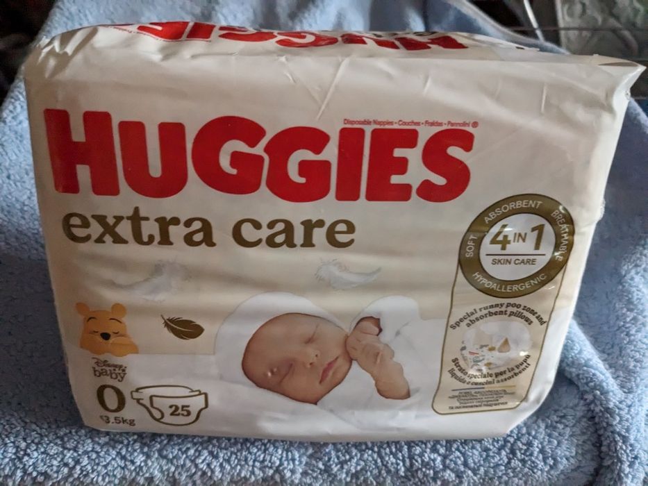 Памперси в пологовий