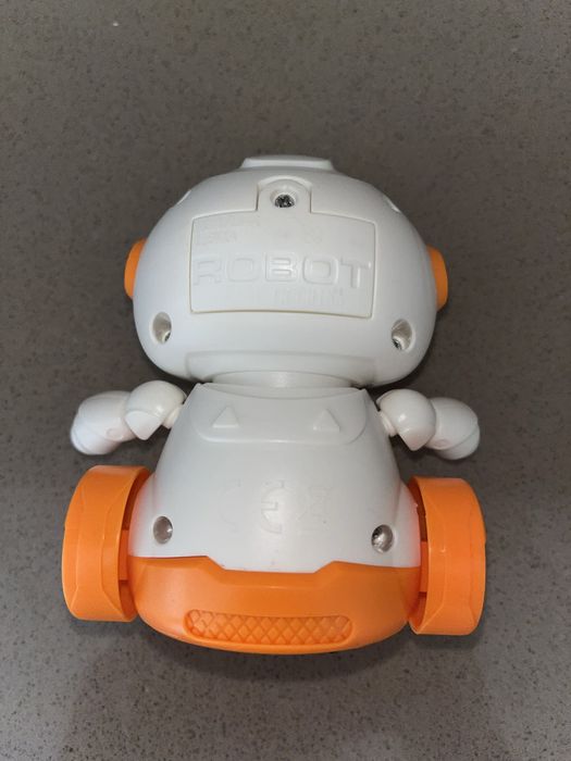 Игрушки- роботы