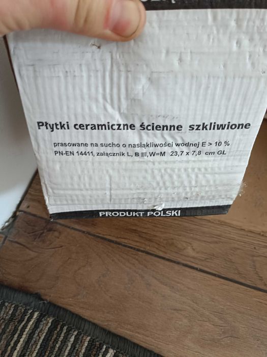 Płytki 3 d białe szkliwione Tubądzin
