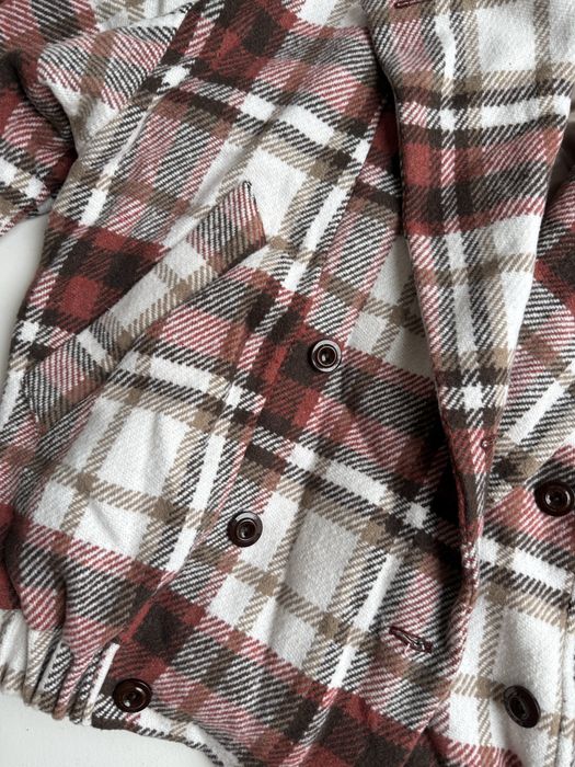 Куртка в клетку. Новая.