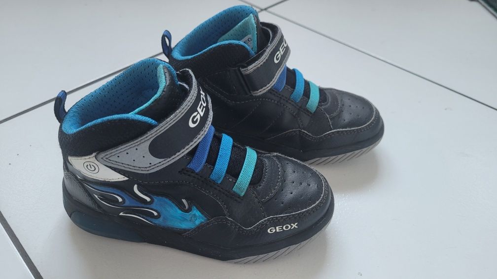Sneakersy Geox inek 28