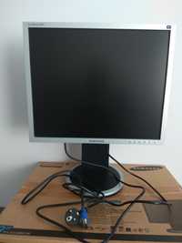 Монитор Samsung 19".SyncMaster 940B,  диагональ 19 дюймов