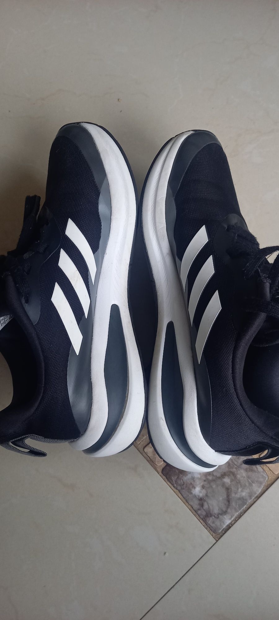 Adidas chłopięce 32