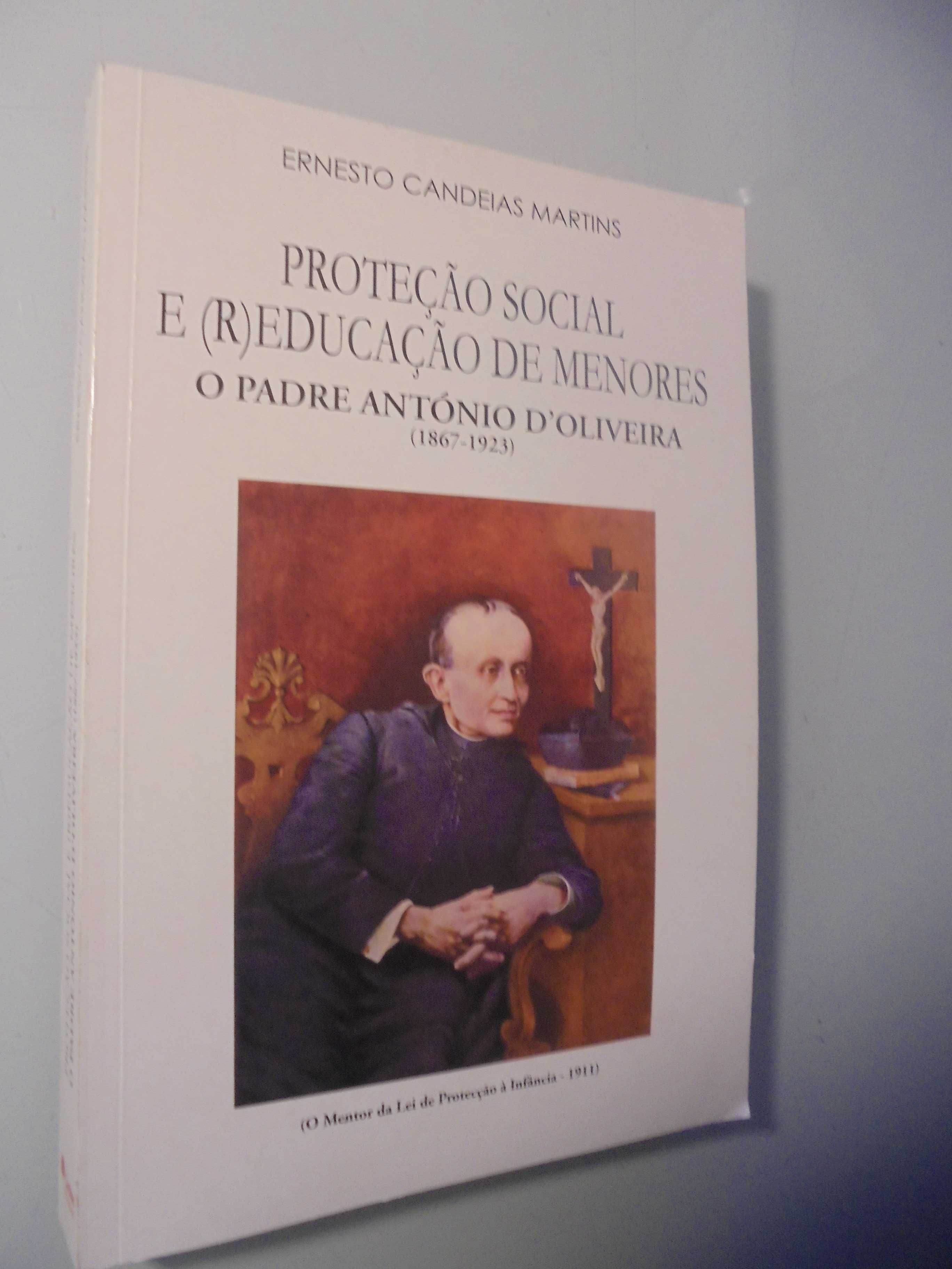 Martins (Ernesto Candeias);Padre António D´Oliveira-Protecção Social