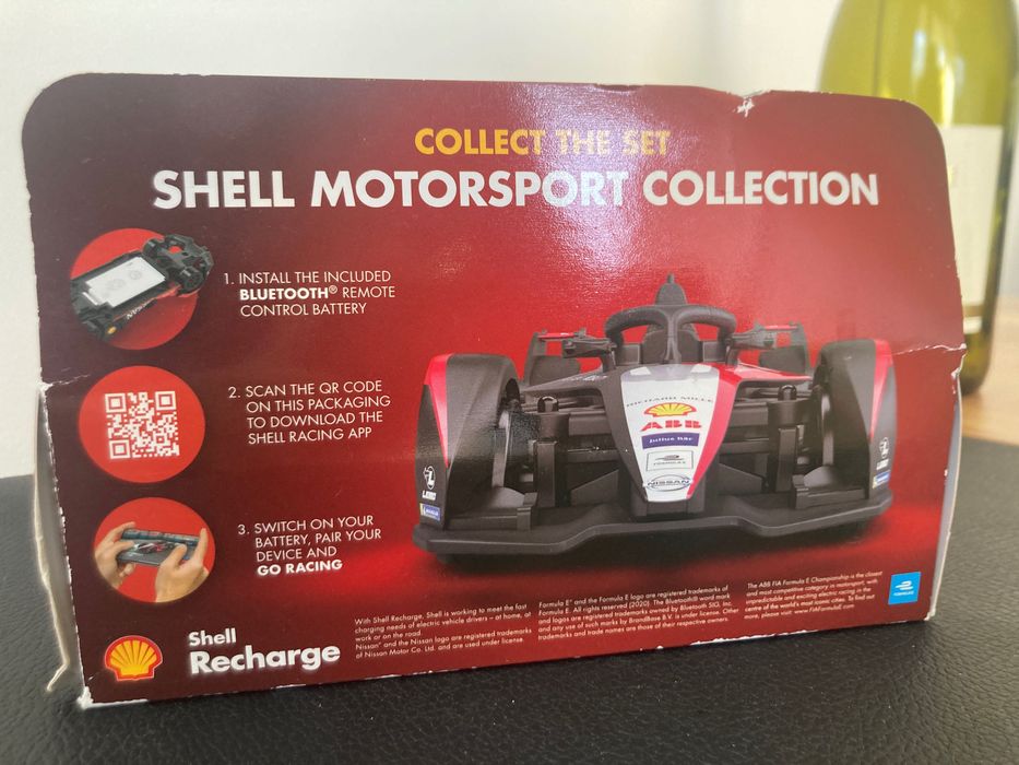 Wyścigówka rc na Bluetooth marki shell.