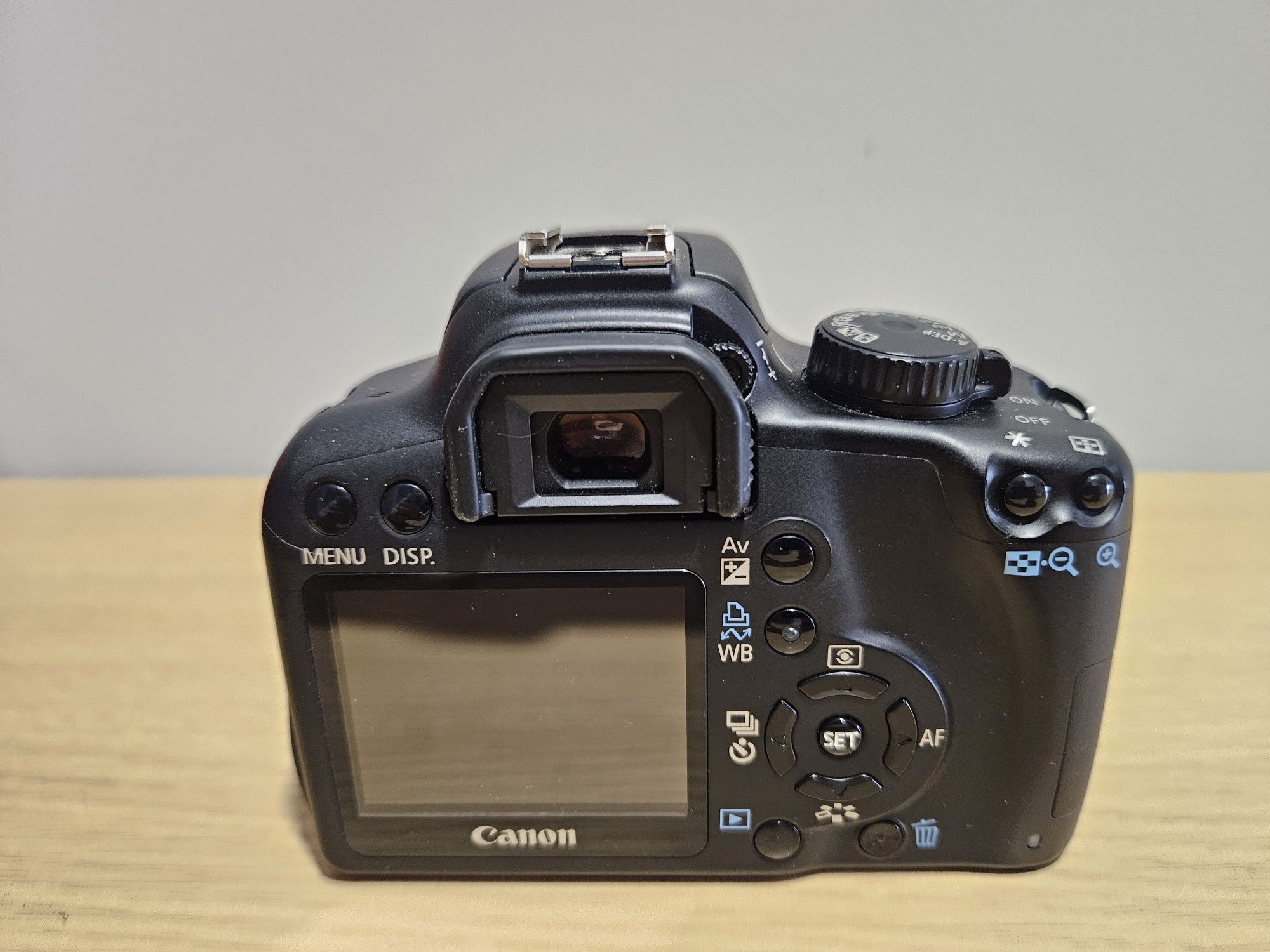 Canon EOS 1000D (corpo) rigorosamente nova