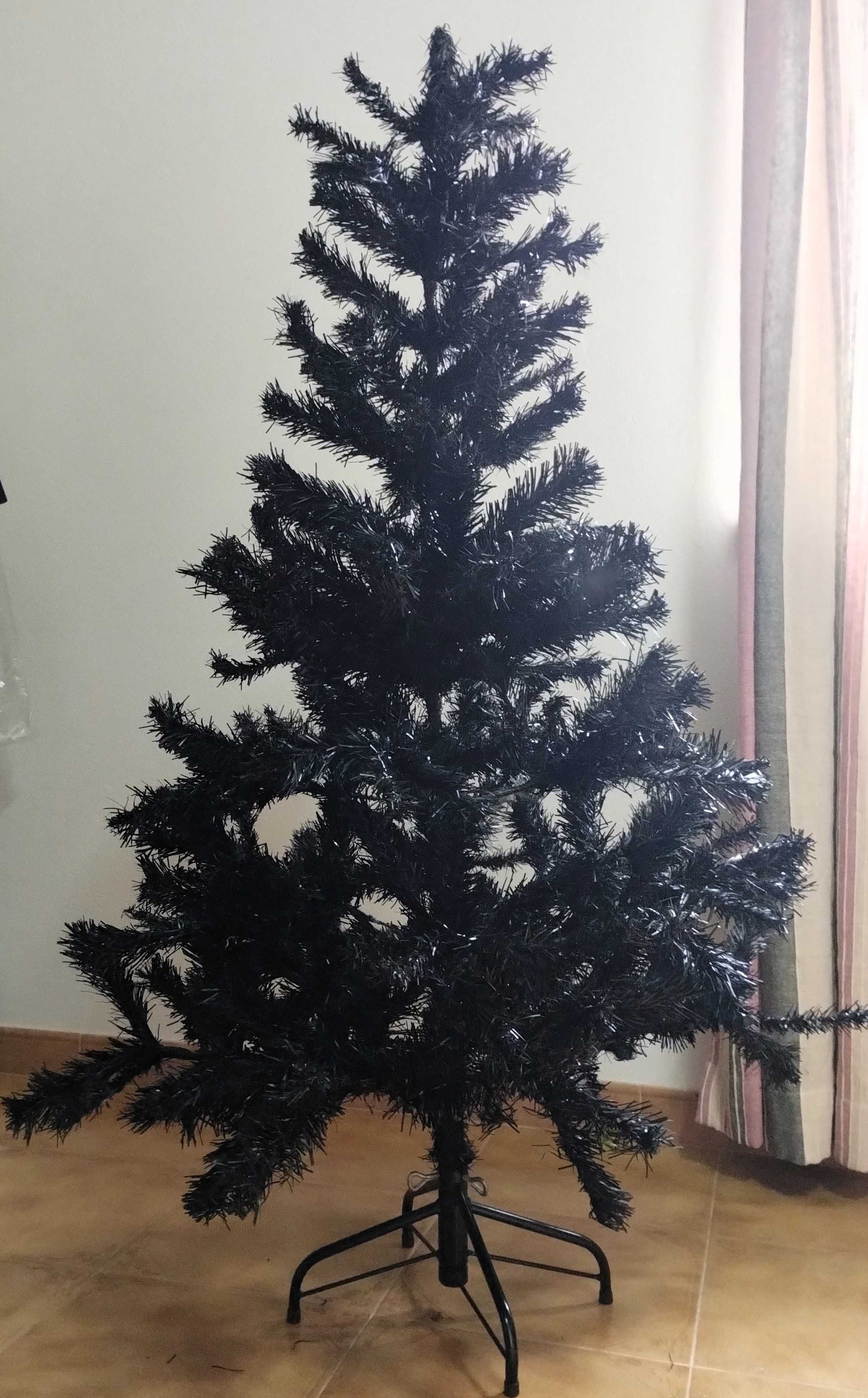 Arvore de Natal 1,50Mts Pinheiro Abeto Preto Brilhante + 74 Enfeites