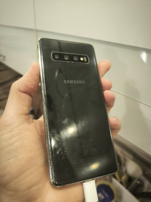 Samsung Galaxy S10 G973F DS битий