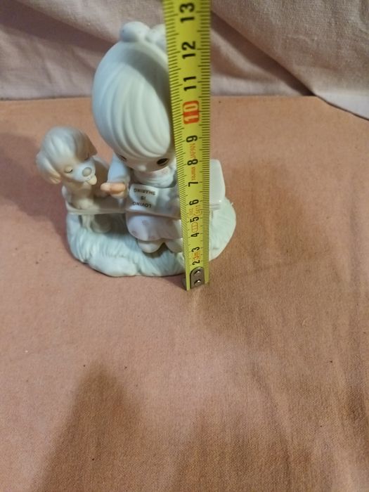 Estatuetas em biscuit ( penso)