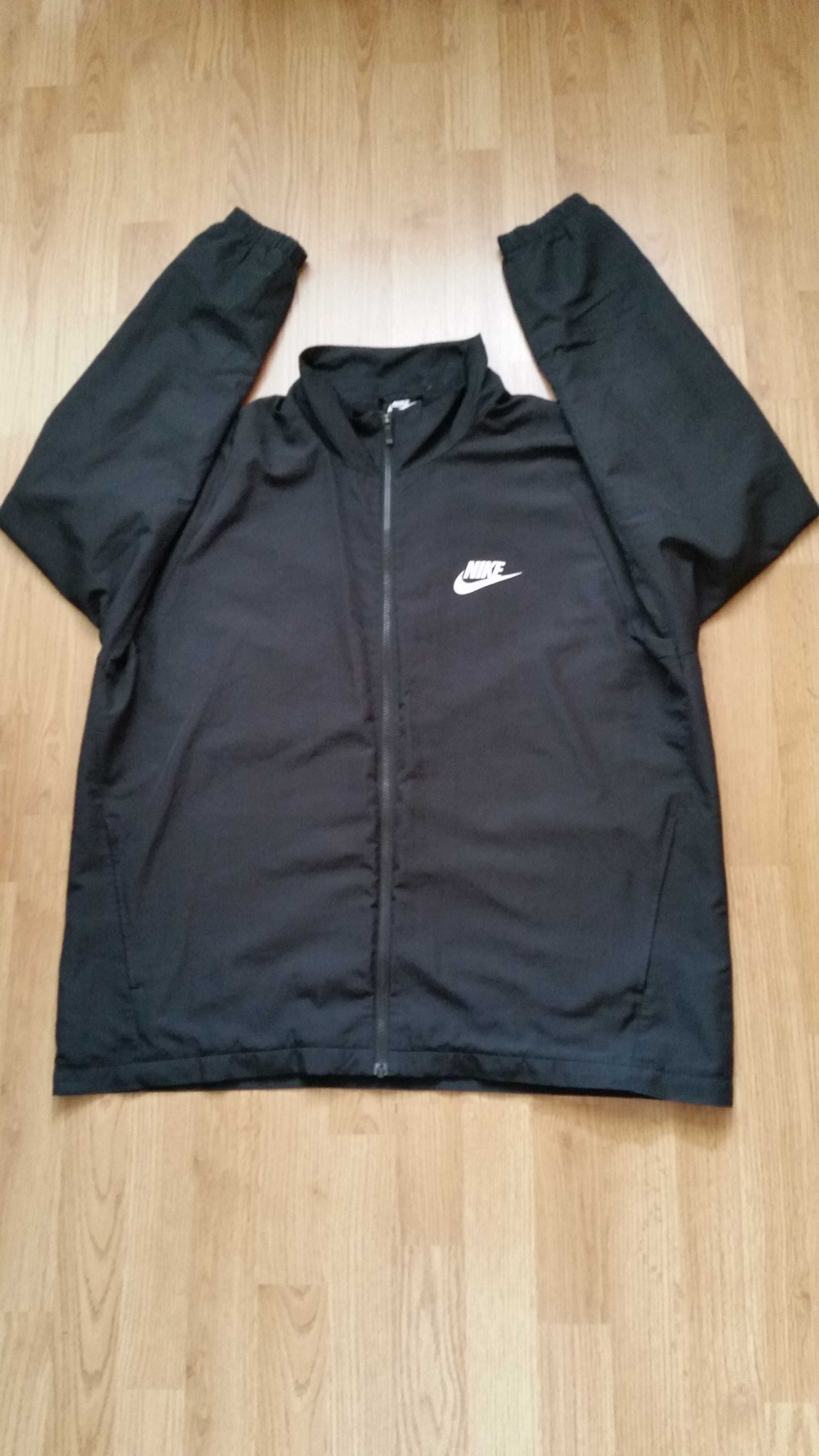 Kurtka Nike NSW sportswear wiatrówka