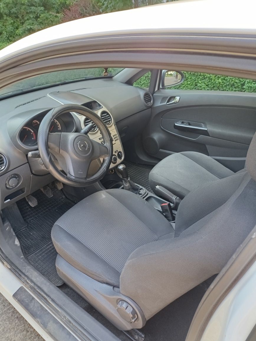 Opel Corsa D1.3 Van