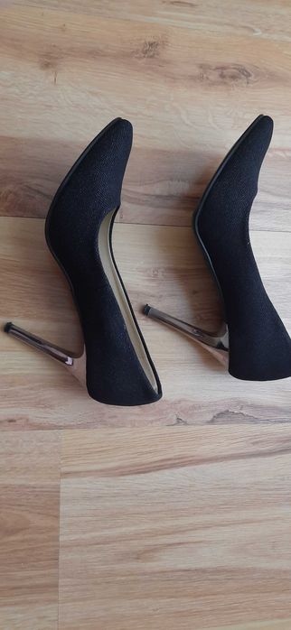 Szpilki polskiego producenta Aga but