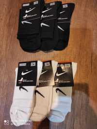Skarpety Nike białe i czarne rozmiar 36-39 i 41-44