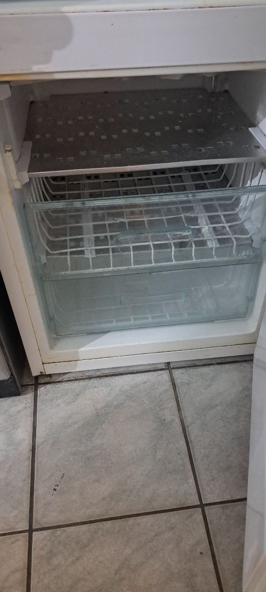 Lodówka Beko A+ dowóz