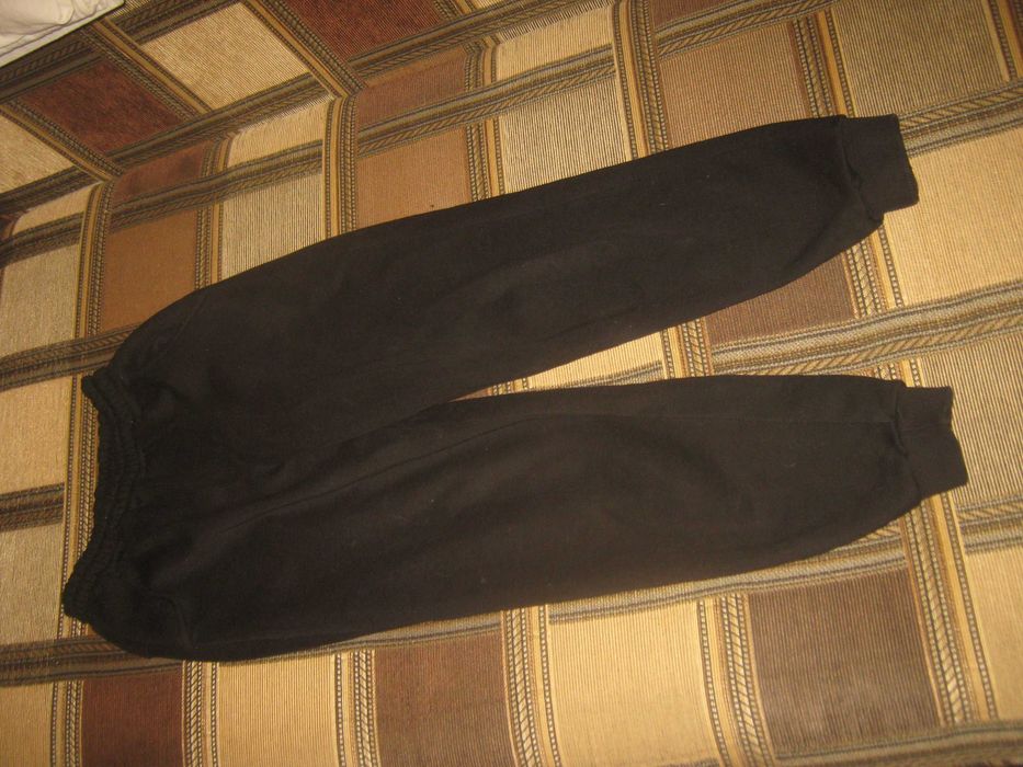 Тёплые спортивные штаны,р.46(S).