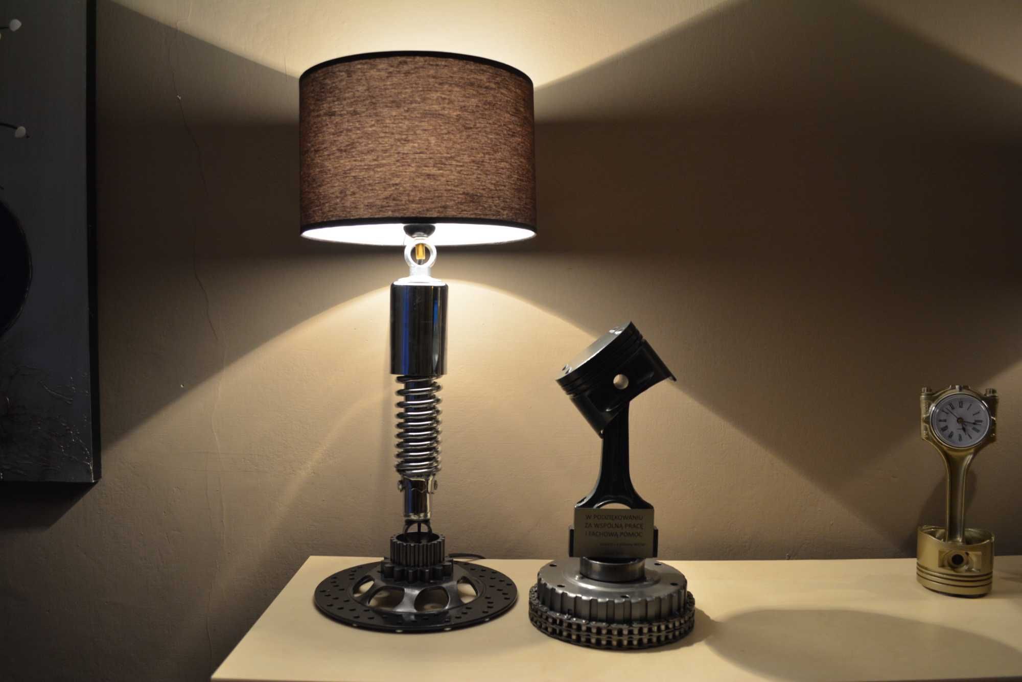 Lampa w stylu industrialnym od *SimonT Studio™* handmade od artysty