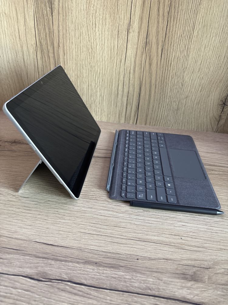 Microsoft Surface Go 2 + Klawiatura + Pisak | Windows 11 | Stan bdb