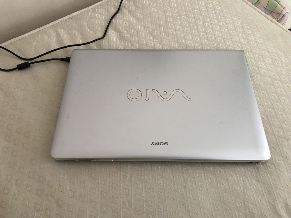 Sony vaio PCG-71511V