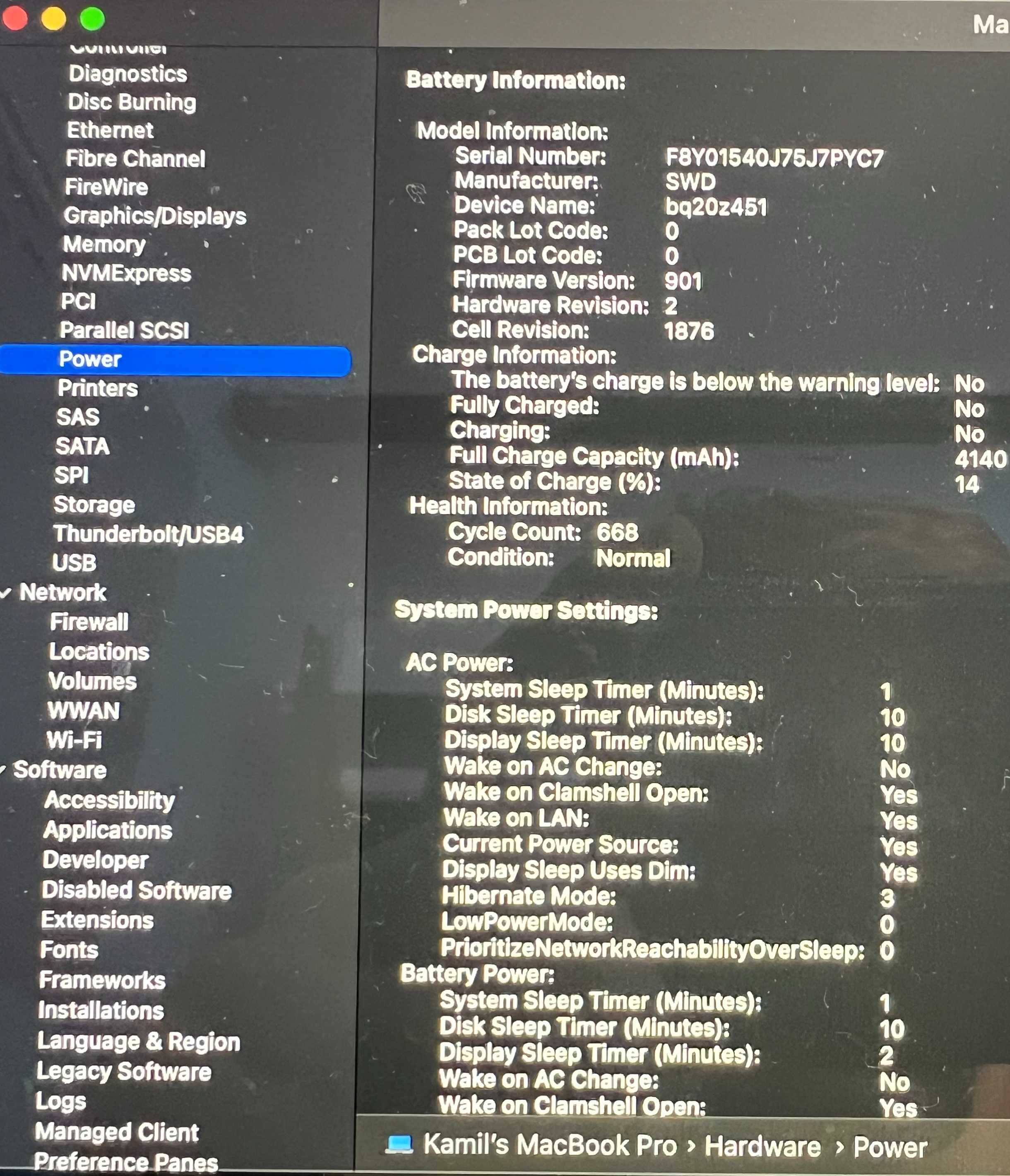 macbook 2020 13" i5 16GB 1TB