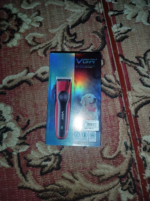 Продается професiйна машинка для стриженная волос