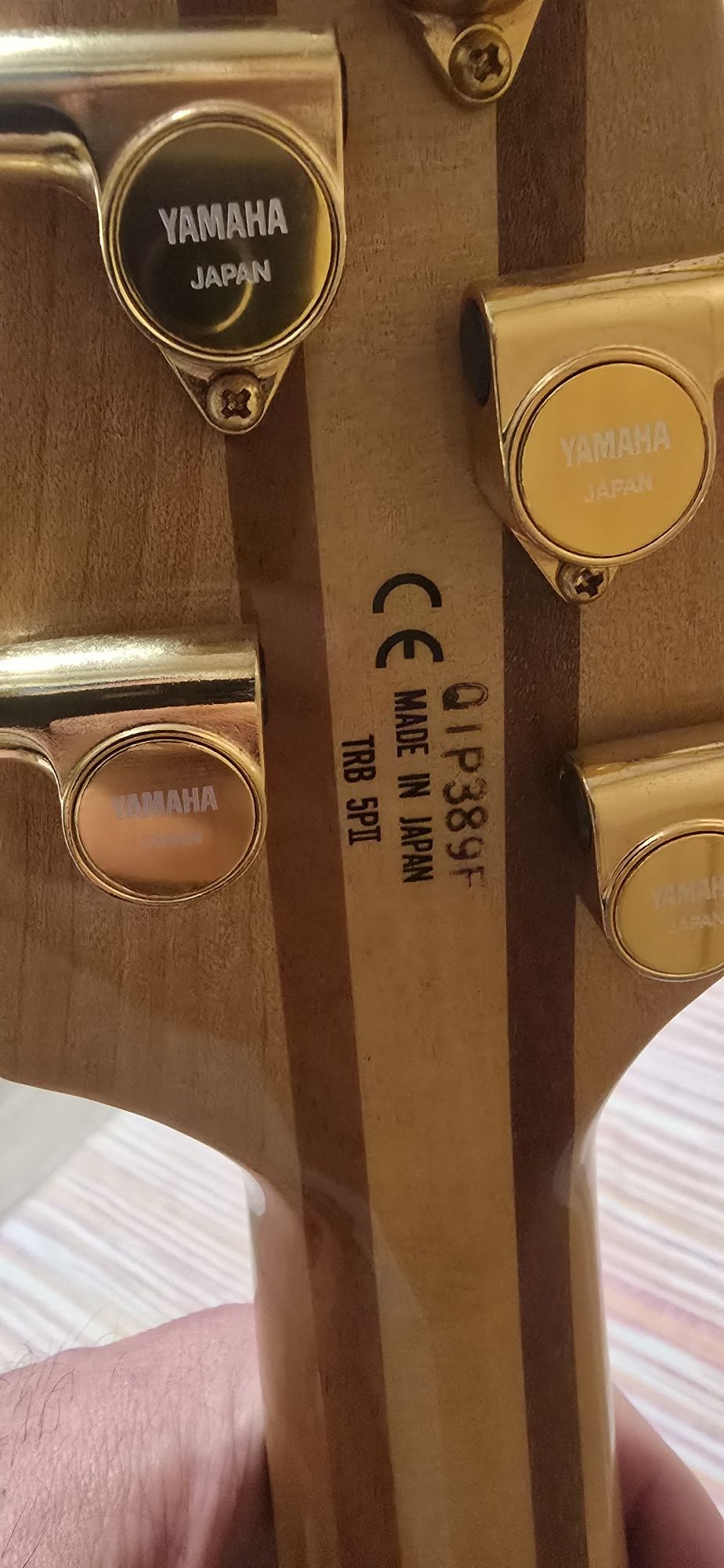 Yamaha TRB 5p ii baixo 5 cordas