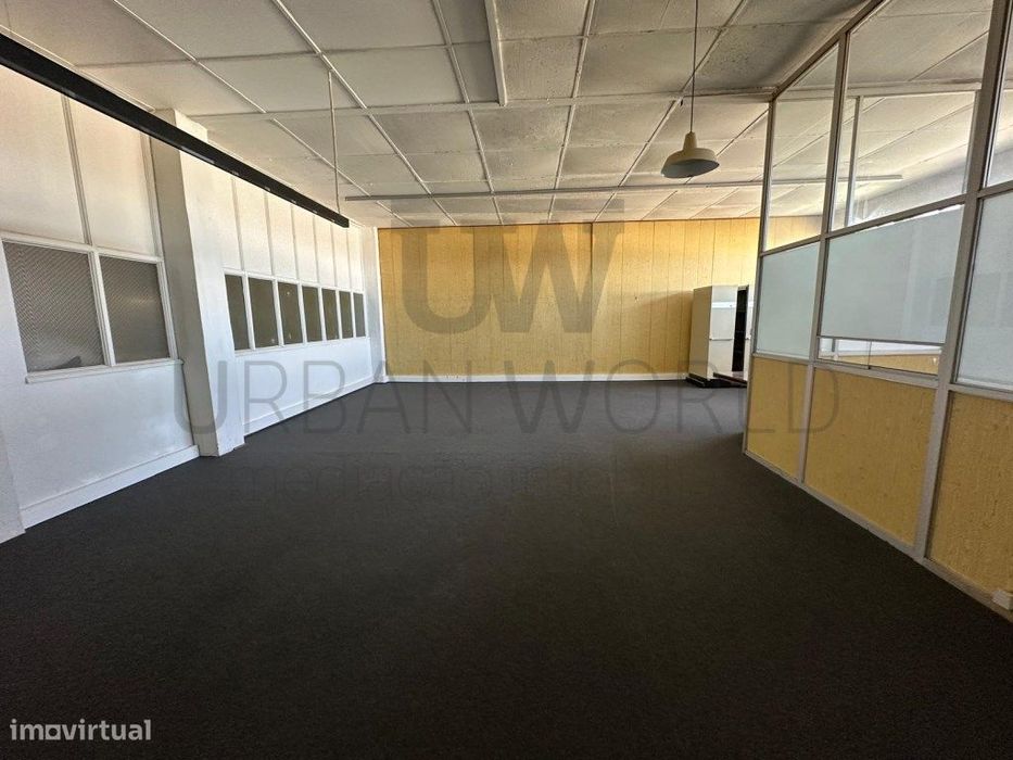 Escritórios P/ Arrendamento, Mafra, 110 - 130 m²