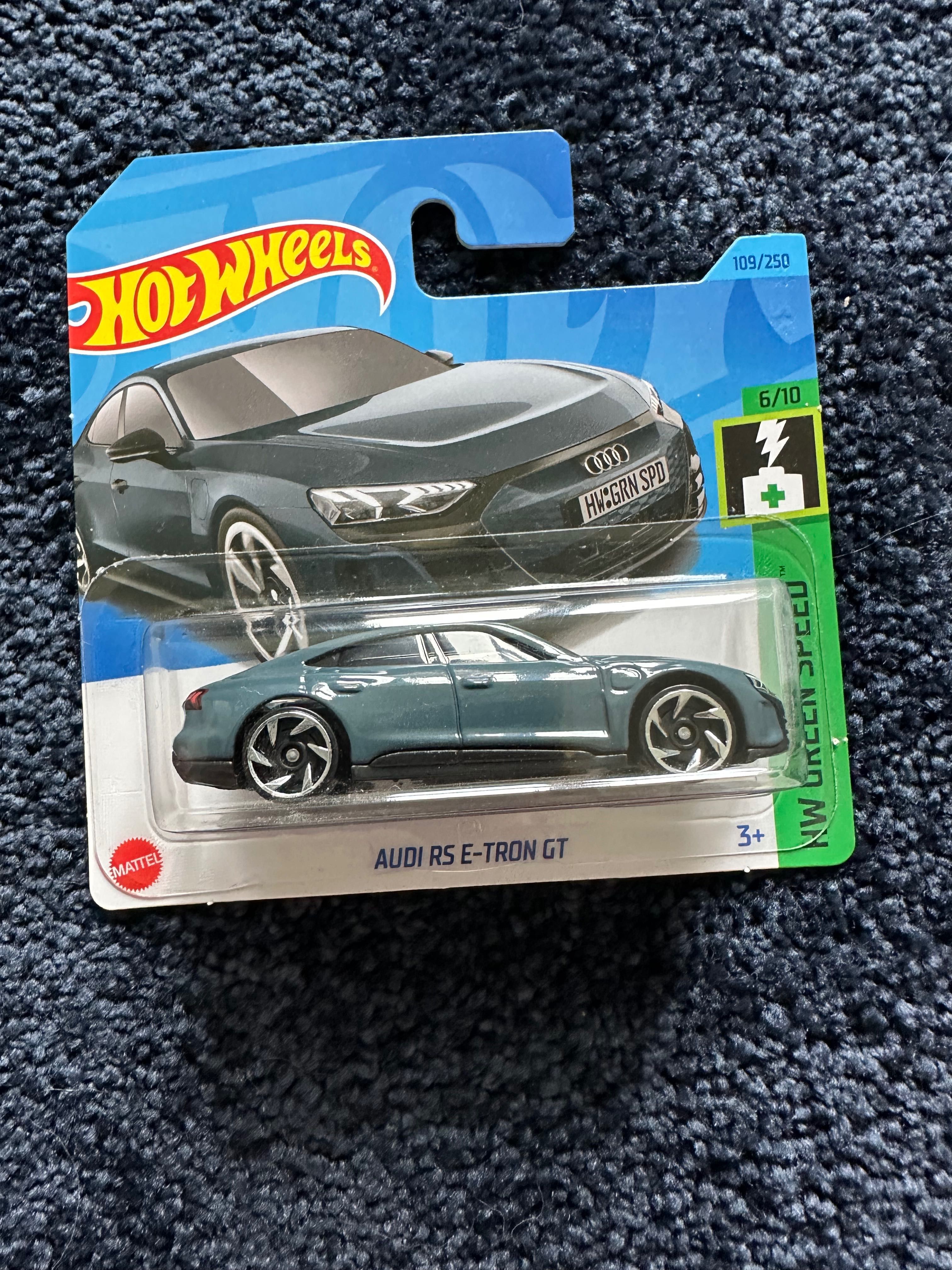 hot wheels audi rs e-tron gt szary