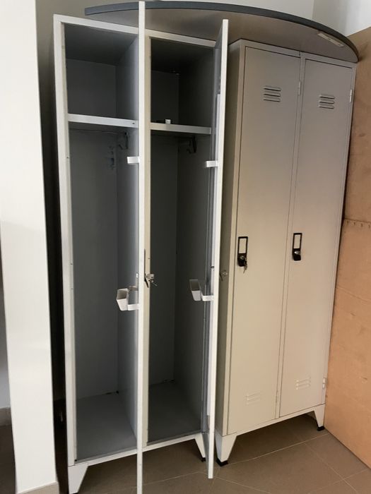 Cacifos metalicos Handy