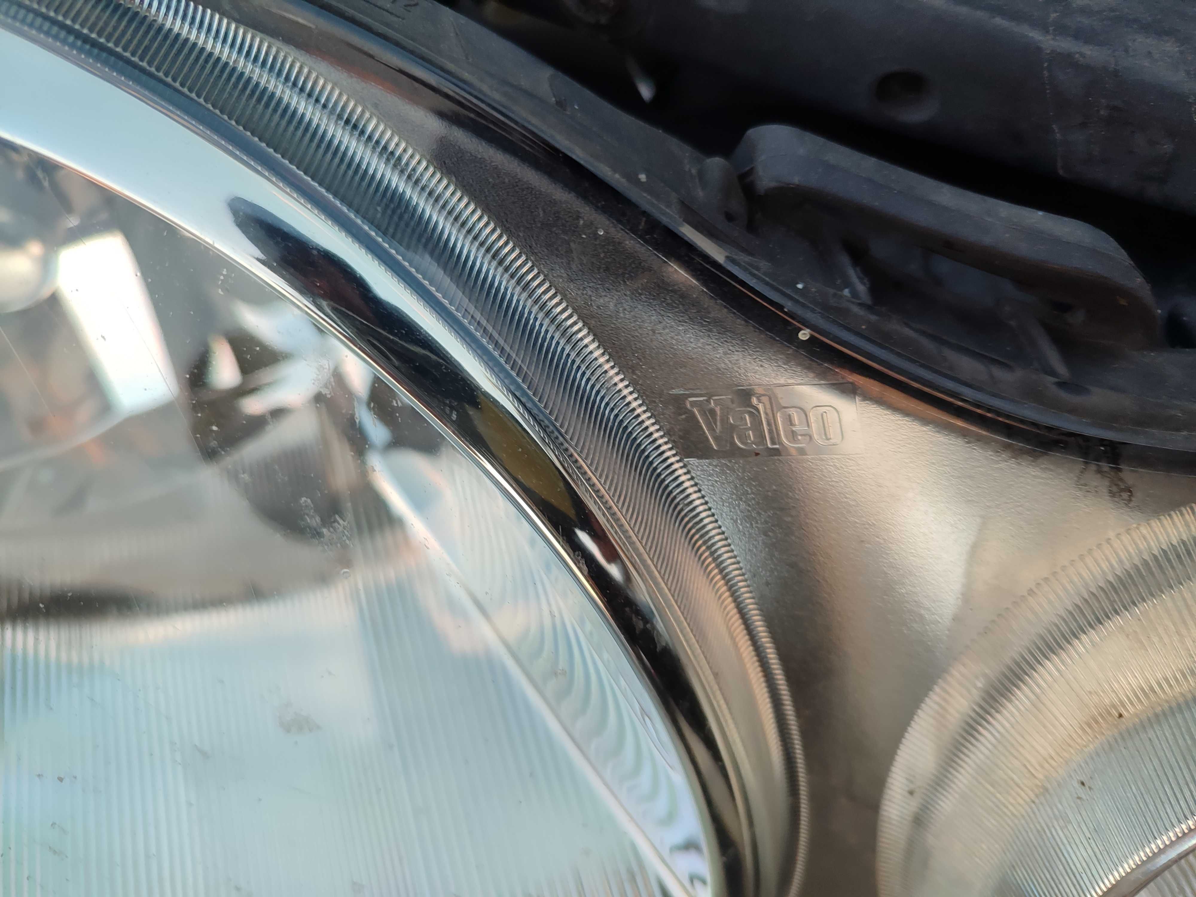 Komplet lamp przednich VW Polo 9N
