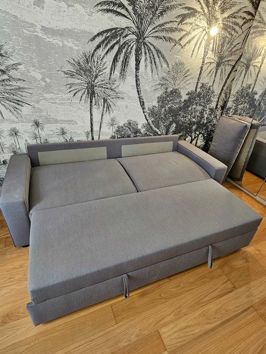 Sofá-cama cinzento. Como novo !