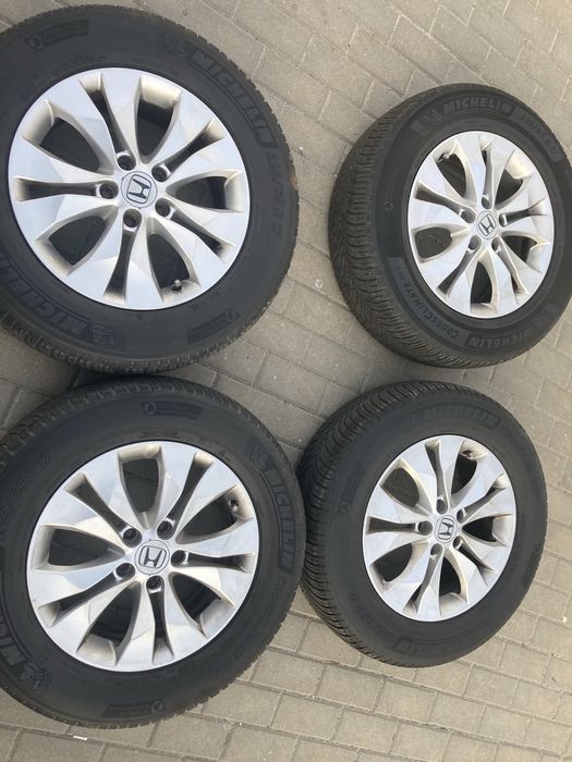 Sprzedam koła całoroczne 17 z oponami Michelin Honda CRV 225/65/1