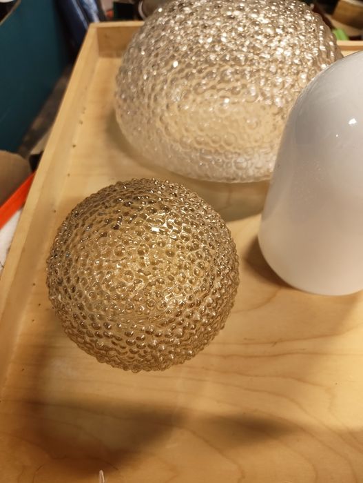 Klosze do lamp vintage.