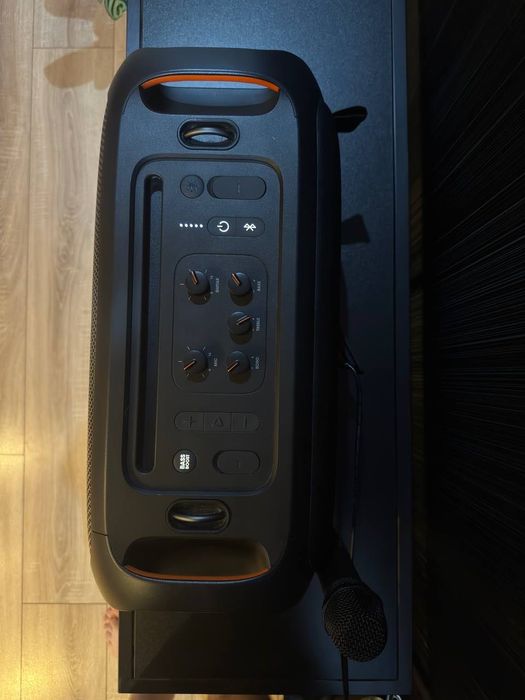 Głośnik JBL PartyBox On The Go + mikrofon i pasek na ramię JBL