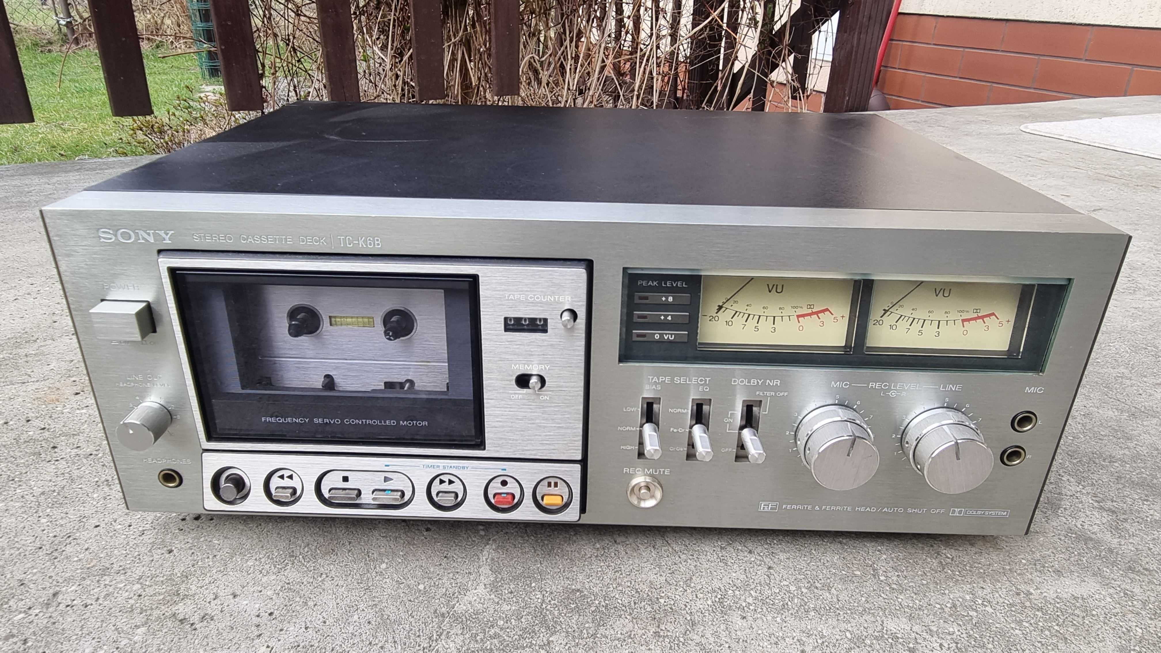 Magnetofon kasetowy retro vintage Sony TC-K6B Compact Cassette