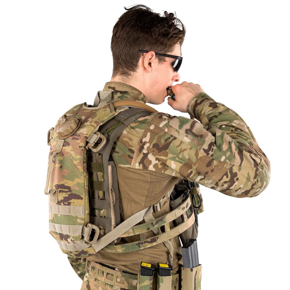 Військовий гідрататор U.S. Army MOLLE 3L Camelbak Hydration Carrier