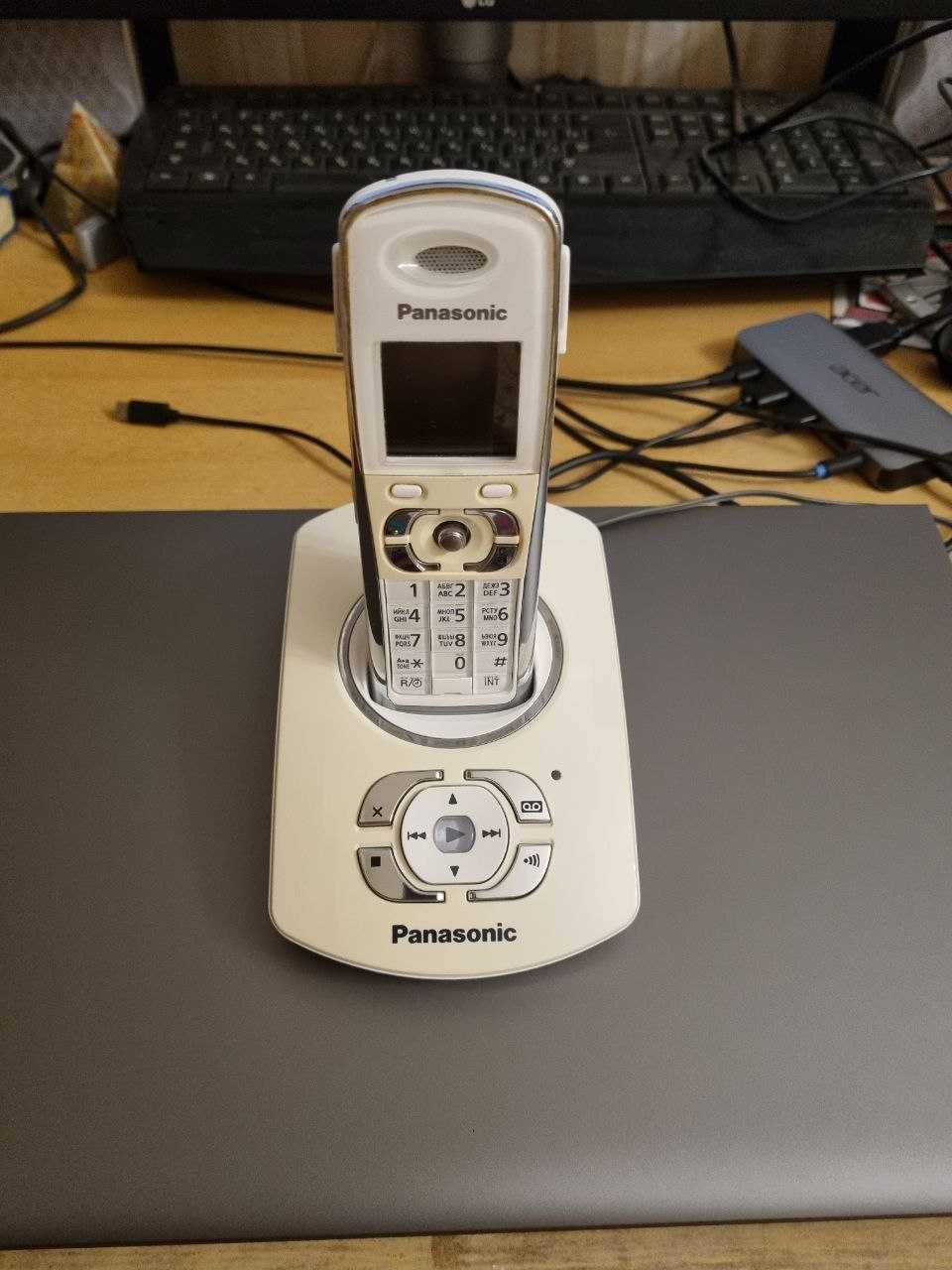 Радіотелефон Panasonic KX-TG8321UA з автовідповідачем
