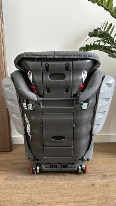 Автокресло Romer KIDSFIX (15- 36кг)