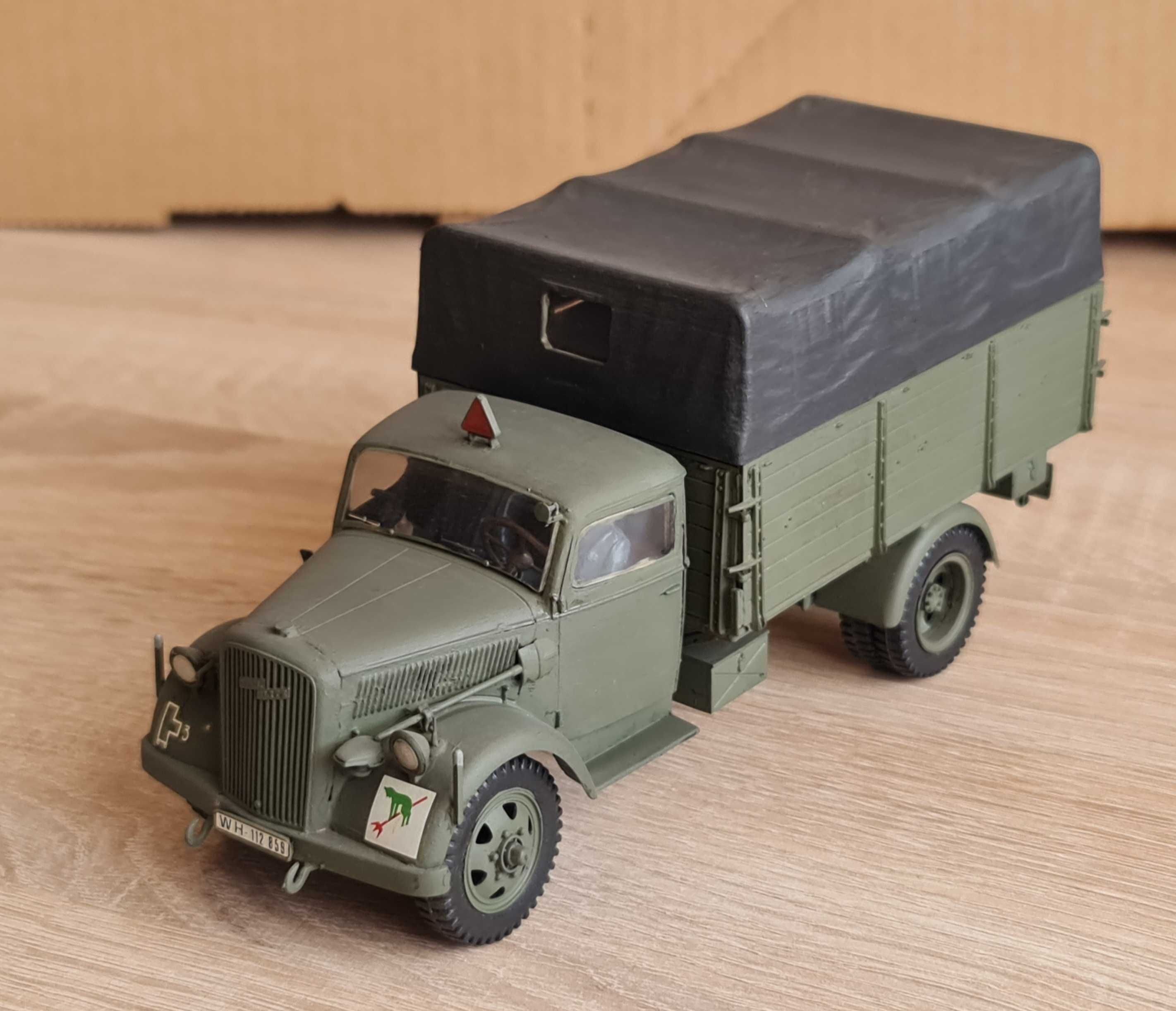 Gotowe modele plastikowe 1:35 - 5 sztuk