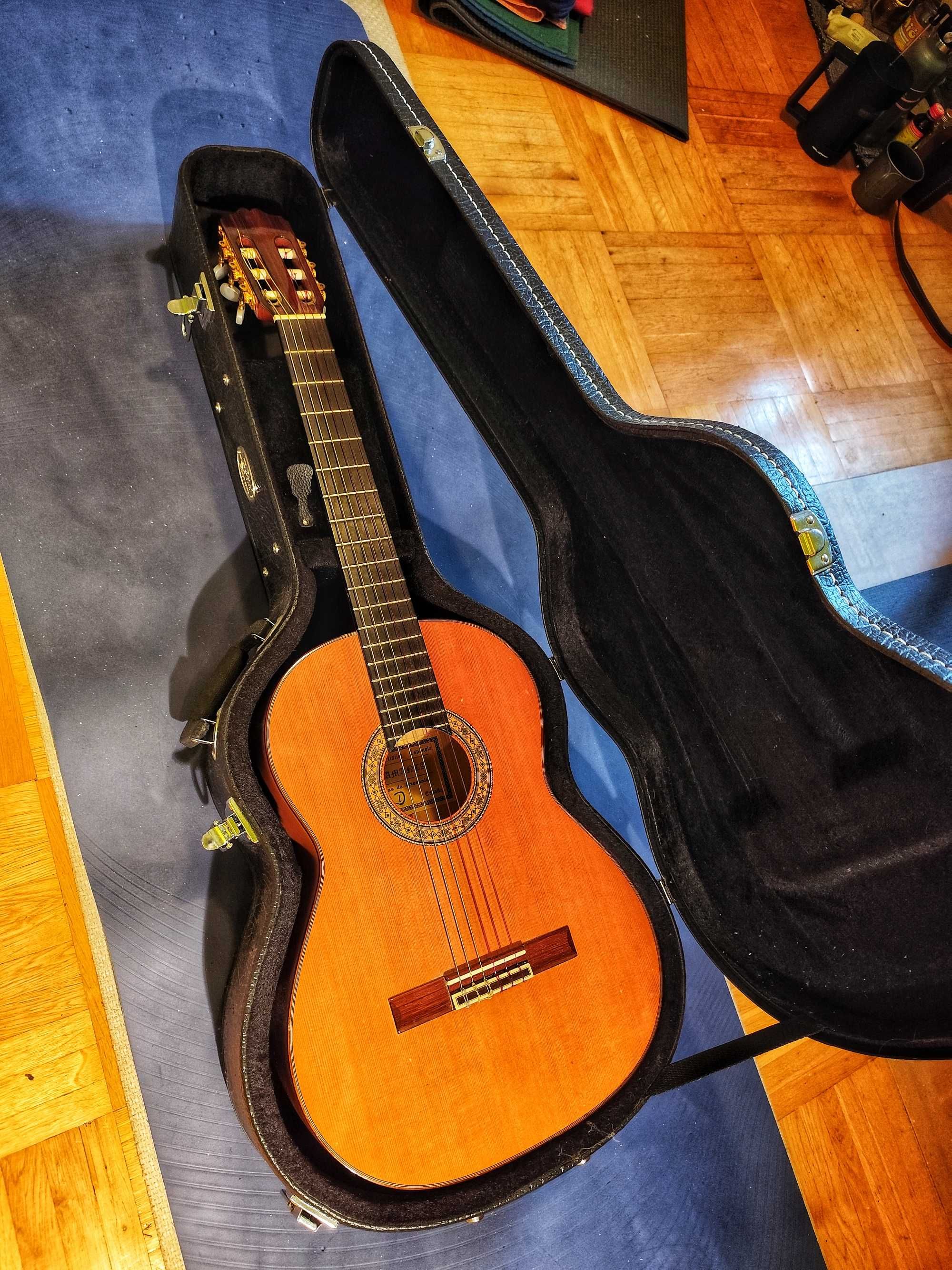 Hiszpanska gitara klasyczna model D