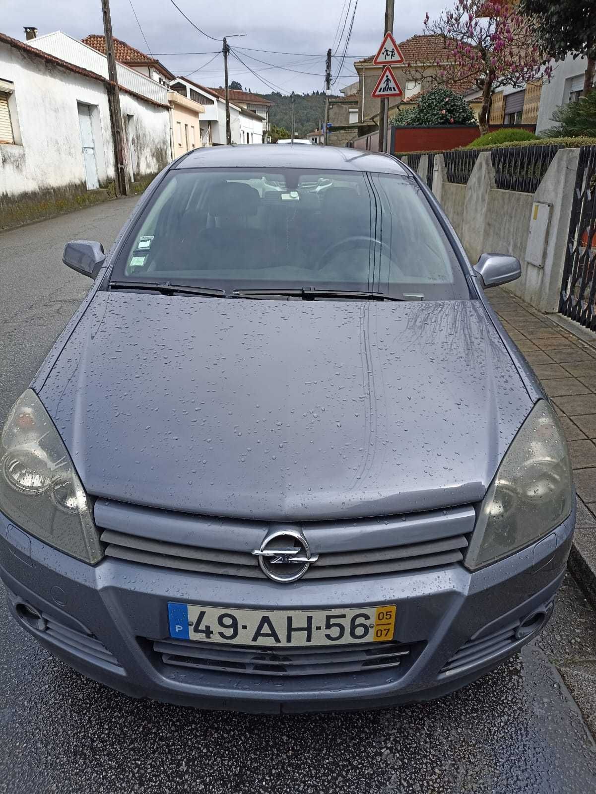 Carro Opel Astra h 2005