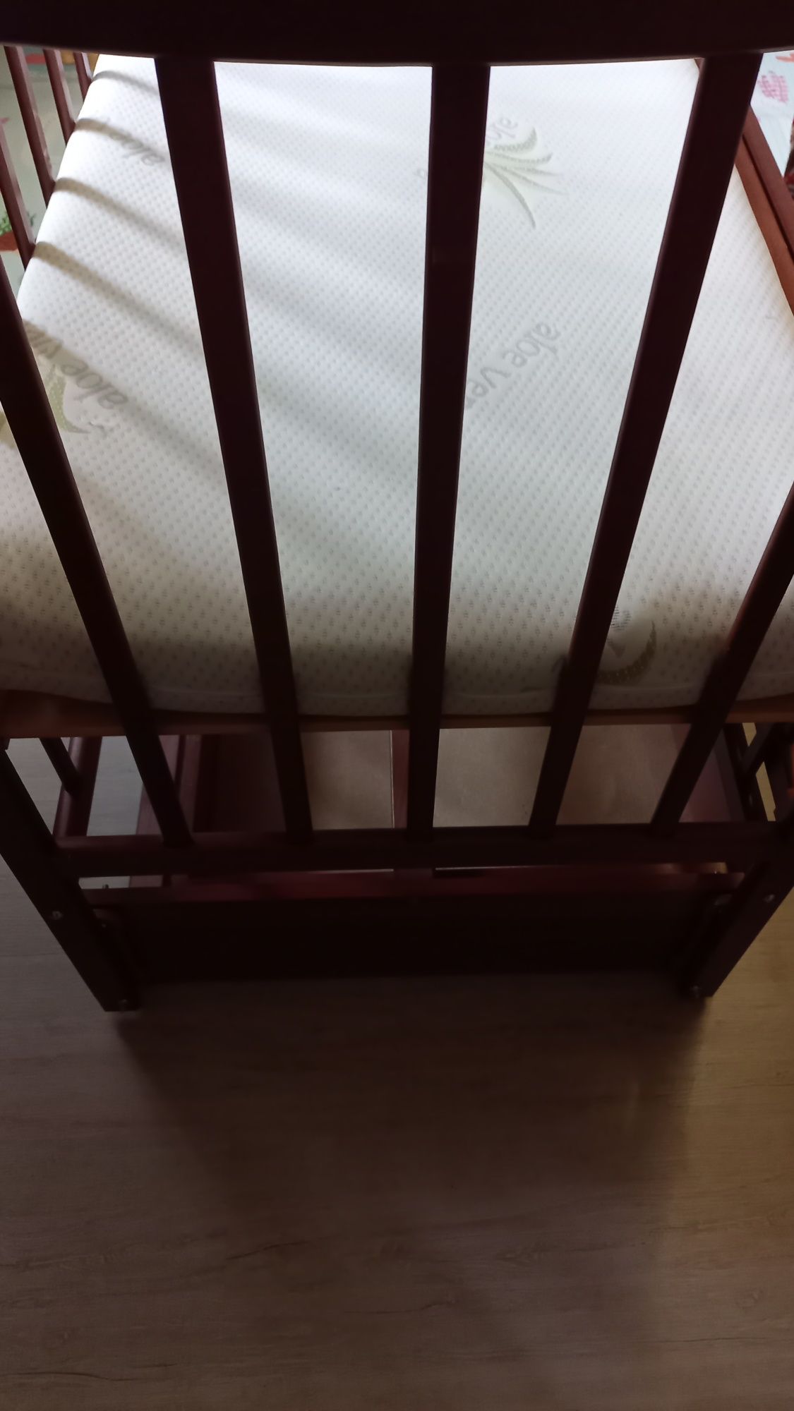 Дитяче ліжечко+кокосовий матрас+комплект спальний(одіялко, бортики)