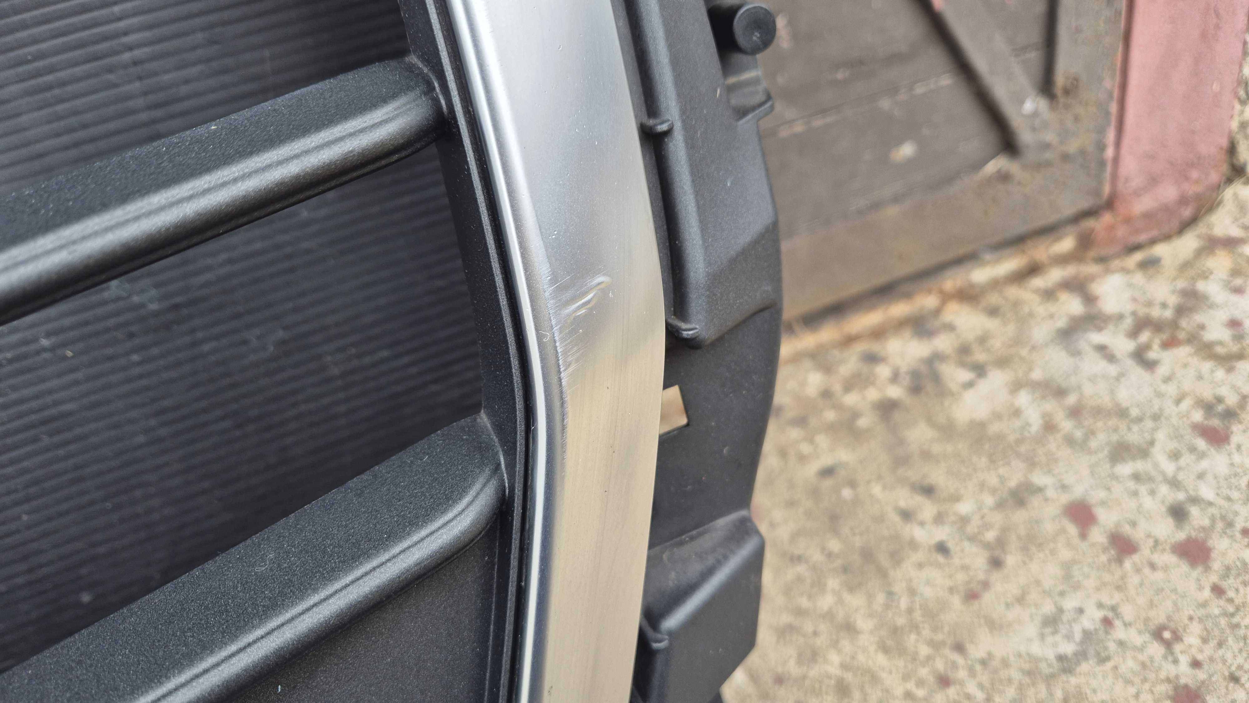 Atrapa chłodnicy GRILL Audi Q5 80A FY 20-23 OE Stan BDB! ORYGINAŁ !