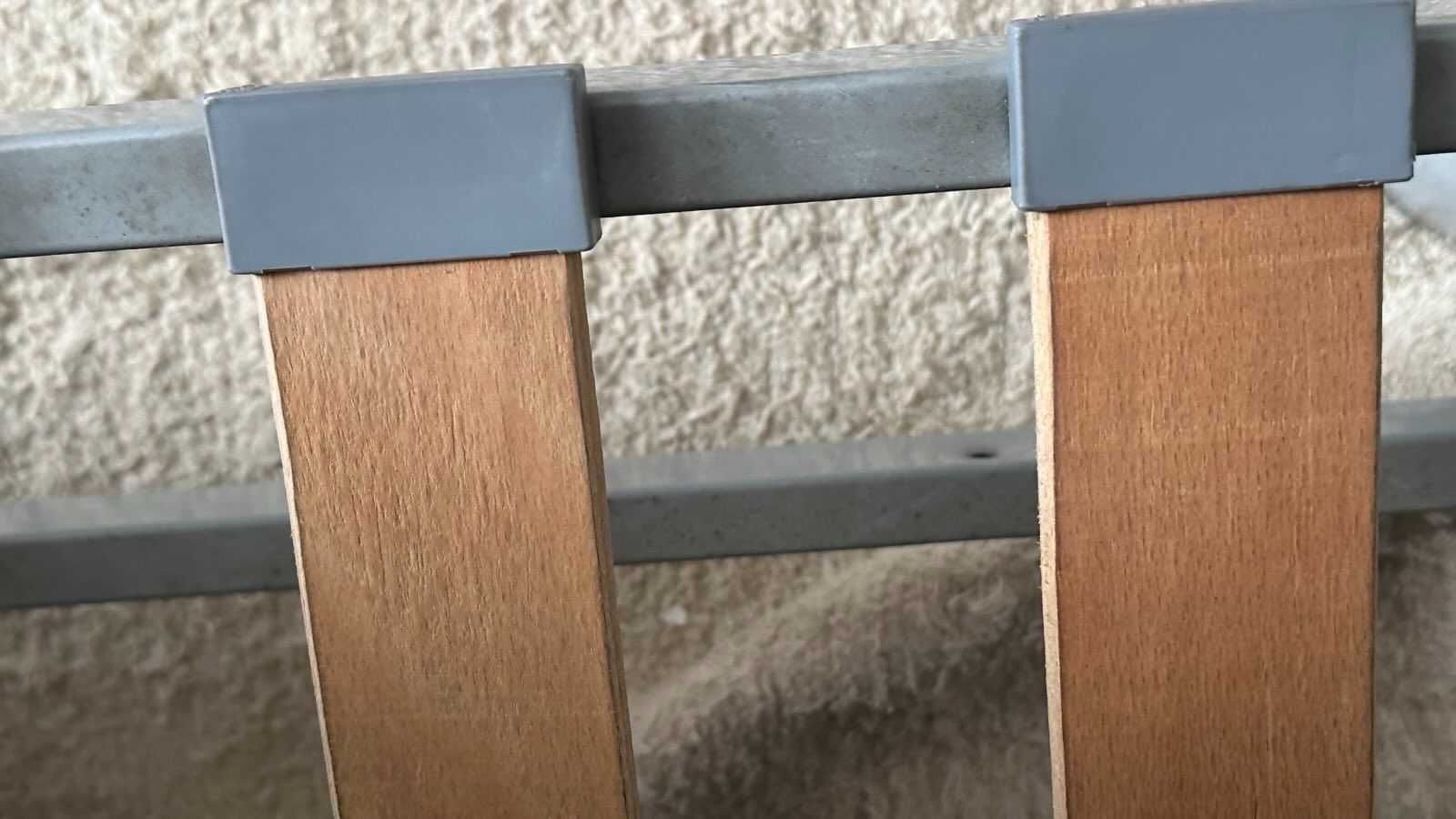 Sofá-cama duplo adquirido na IKEA.