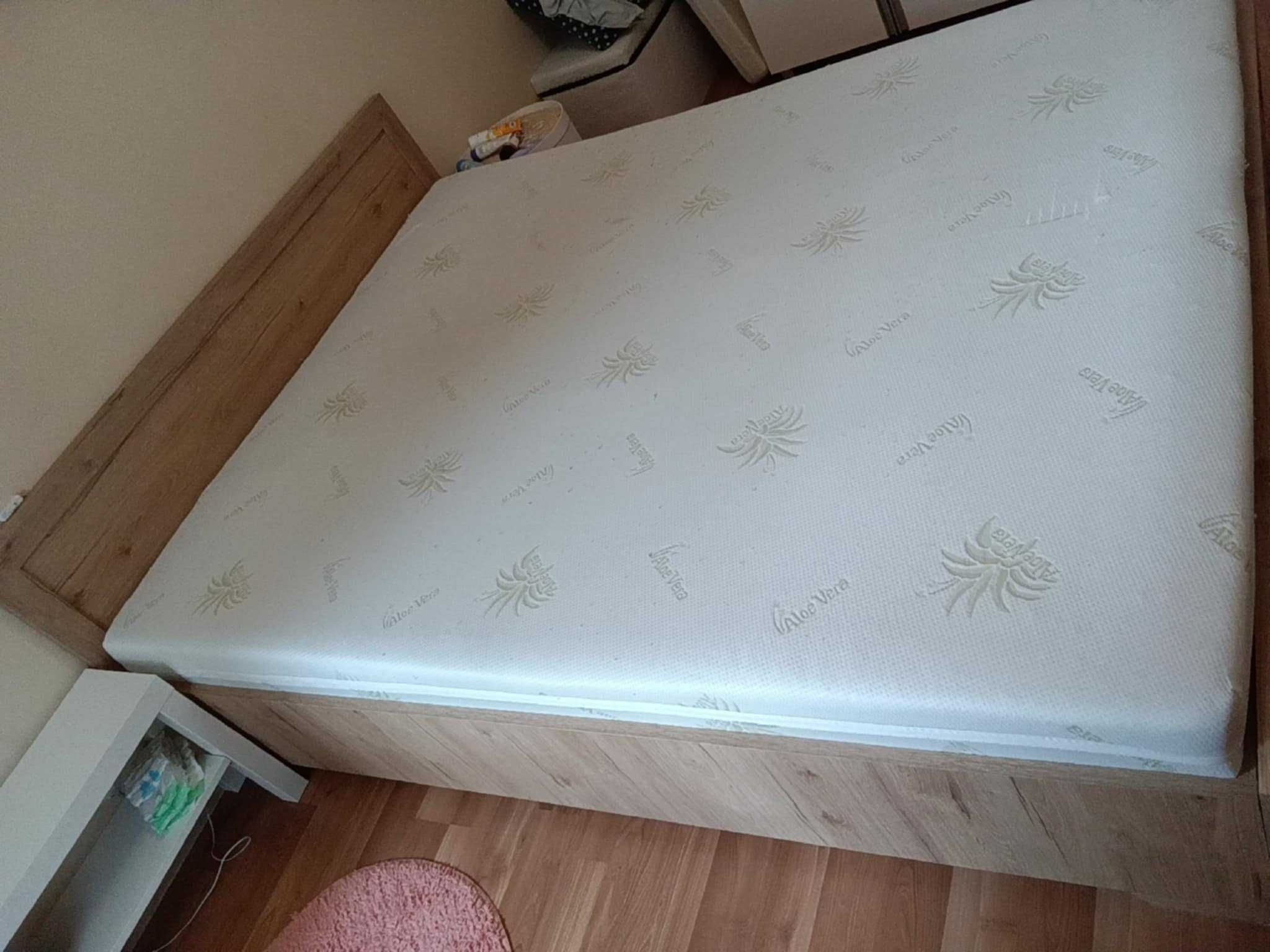 Łóżko do sypialni
