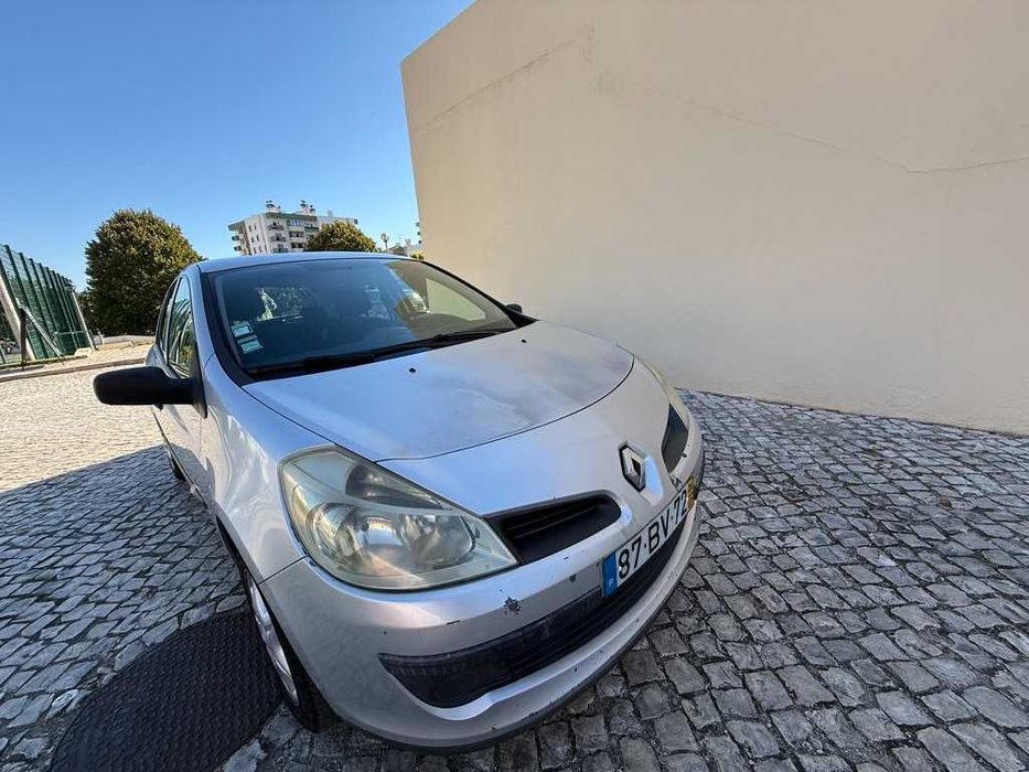 Renault Clio III 1.2 16V