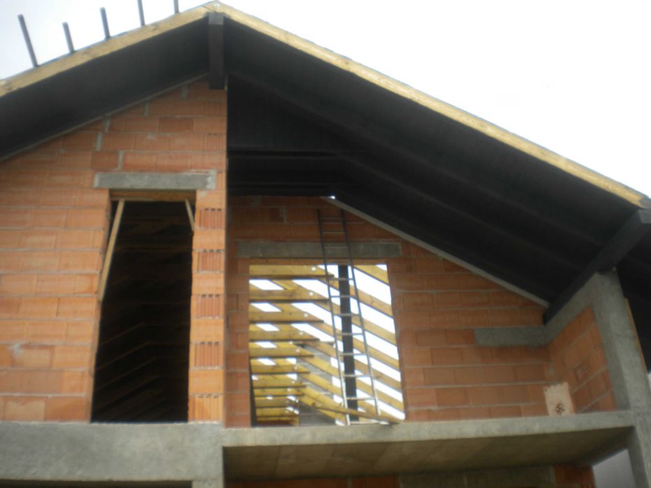 Dachy remont dachów, papy termozgrzewalne ,montaż okien dachowych