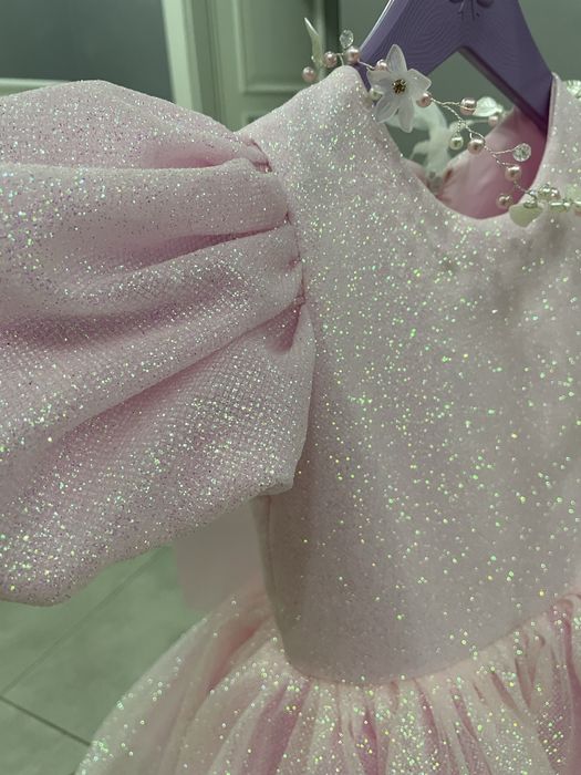 Продам дитячу сукню